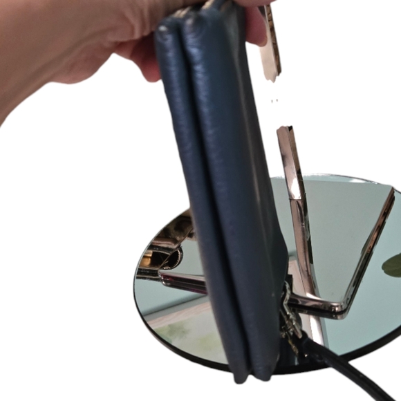 Coach wallet double zipper with dust bag - Picture 9 of 17